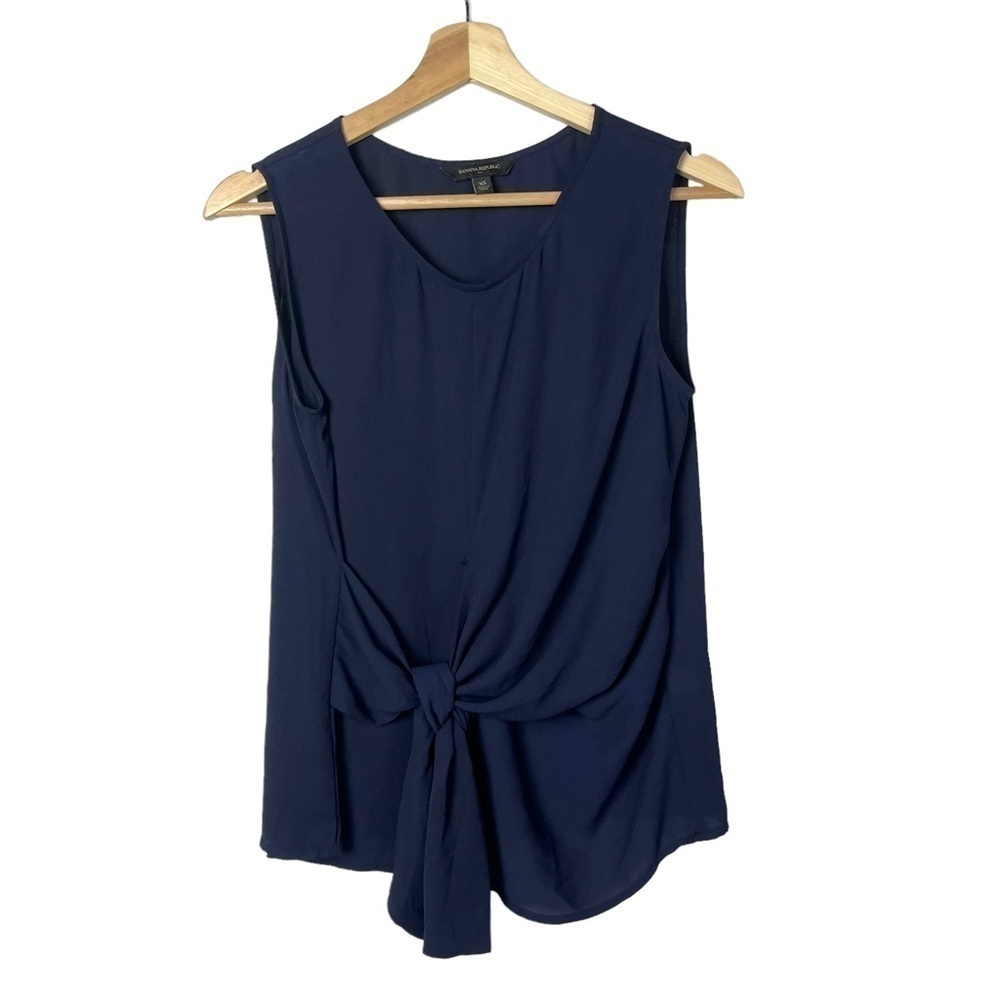 Banana Republic Navy Blue Tie Front Sleeveless‎ Blouse XS